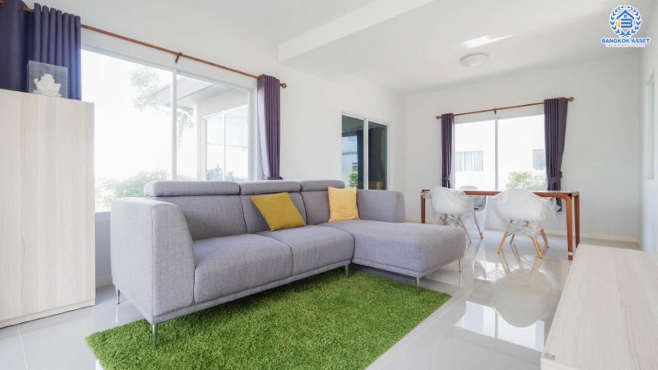 บ้านเดี่ยวมือสองนนทบุรี ม.พฤกษ์ลดา2 บางใหญ่-กาญจนาฯ หลังมุม! แบรนด์คุณภาพ LH บ้านใหม่ไม่เคยเข้าอยู่!! เนื้อที่ 61.5 ตร.ว. ฟังก์ชัน 4 ห้องนอน 2 ห้องน้ำ 2 จอด Facilities ครบ บนทำเลเดินทางสะดวกสบาย ใกล้เซ็นทรัลเวสต์เกต เพียง 10 นาทีถึง MRT "สถานีคลองบางไผ่"